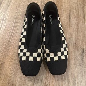 VIVAIA Margot 2.0 Square-Toe V-Cut Flats Womens Sz 41.5/10.5 Checkered Pattern